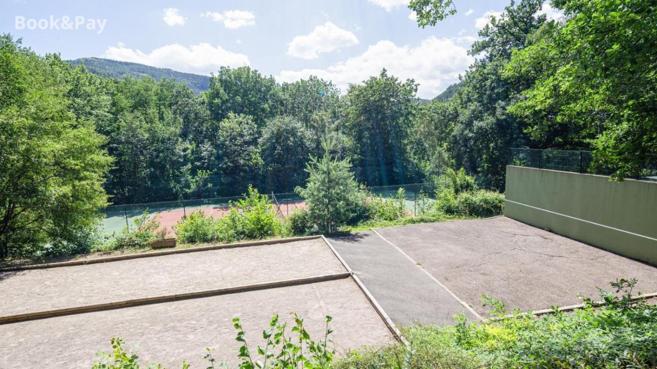 Wellholidays 19 - Balneo, Terrasse Et Piscine Partagee Boersch Bagian luar foto